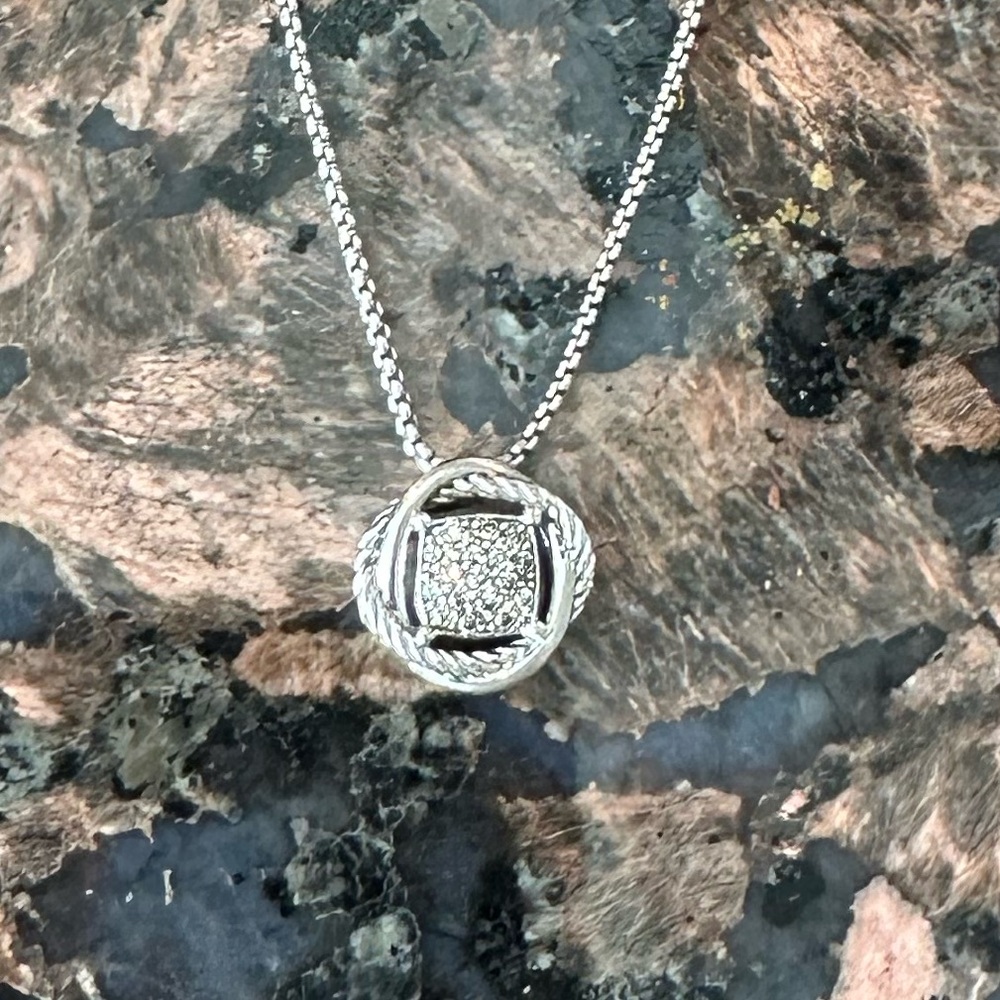 Elegant Silver Necklace